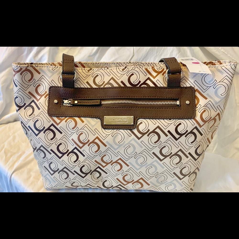 👜 NWT Liz Claiborne purse 👛